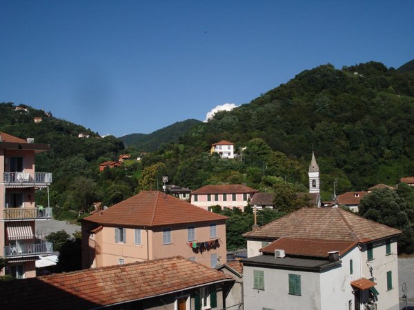 appartamento in vendita a Serra Riccò in zona Serra