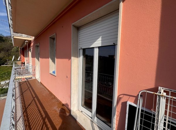appartamento in vendita a Serra Riccò in zona Pedemonte