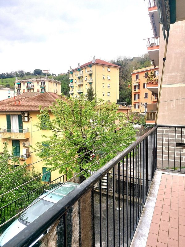 appartamento in vendita a Serra Riccò in zona Serra