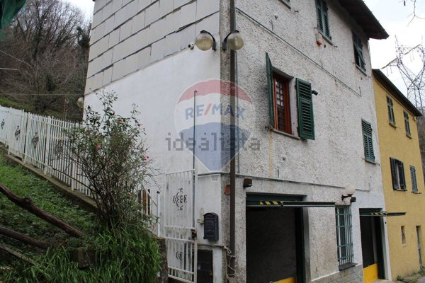 appartamento in vendita a Serra Riccò in zona Serra