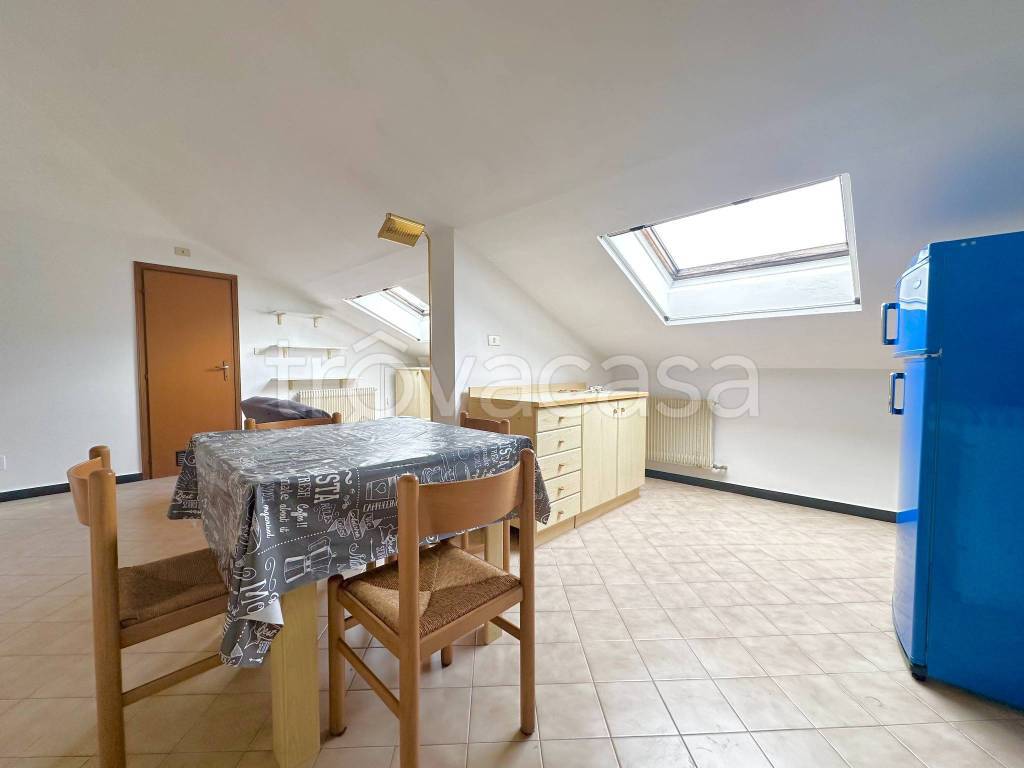 appartamento in vendita a Serra Riccò in zona Pedemonte