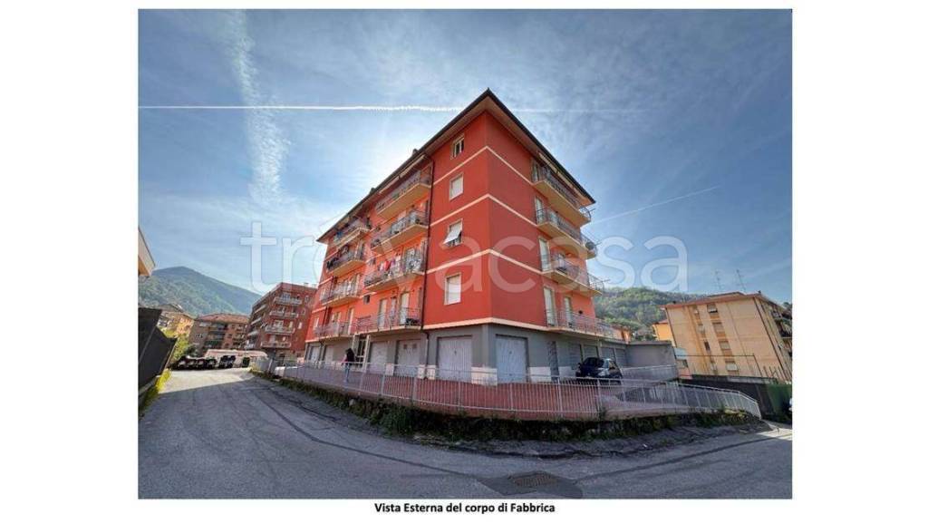 appartamento in vendita a Serra Riccò in zona Pedemonte