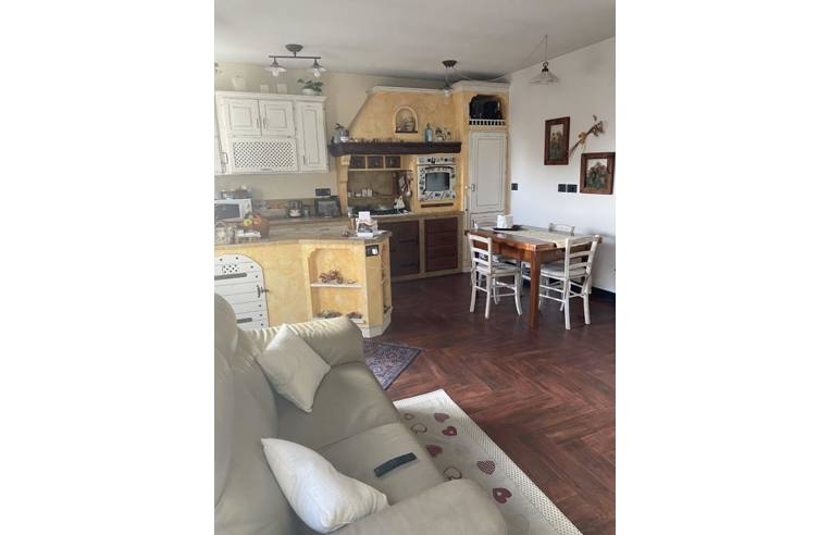 casa semindipendente in vendita a Serra Riccò in zona San Cipriano