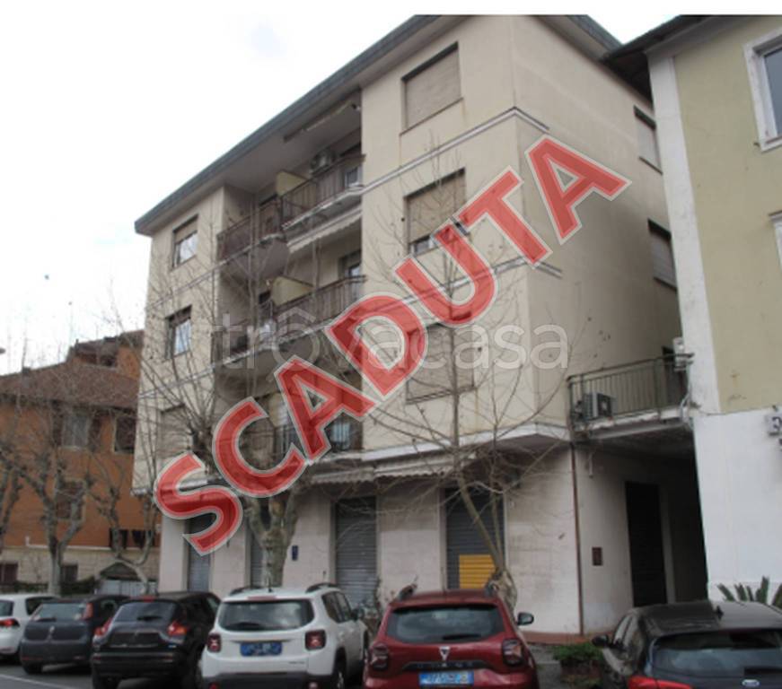 negozio in vendita a Serra Riccò