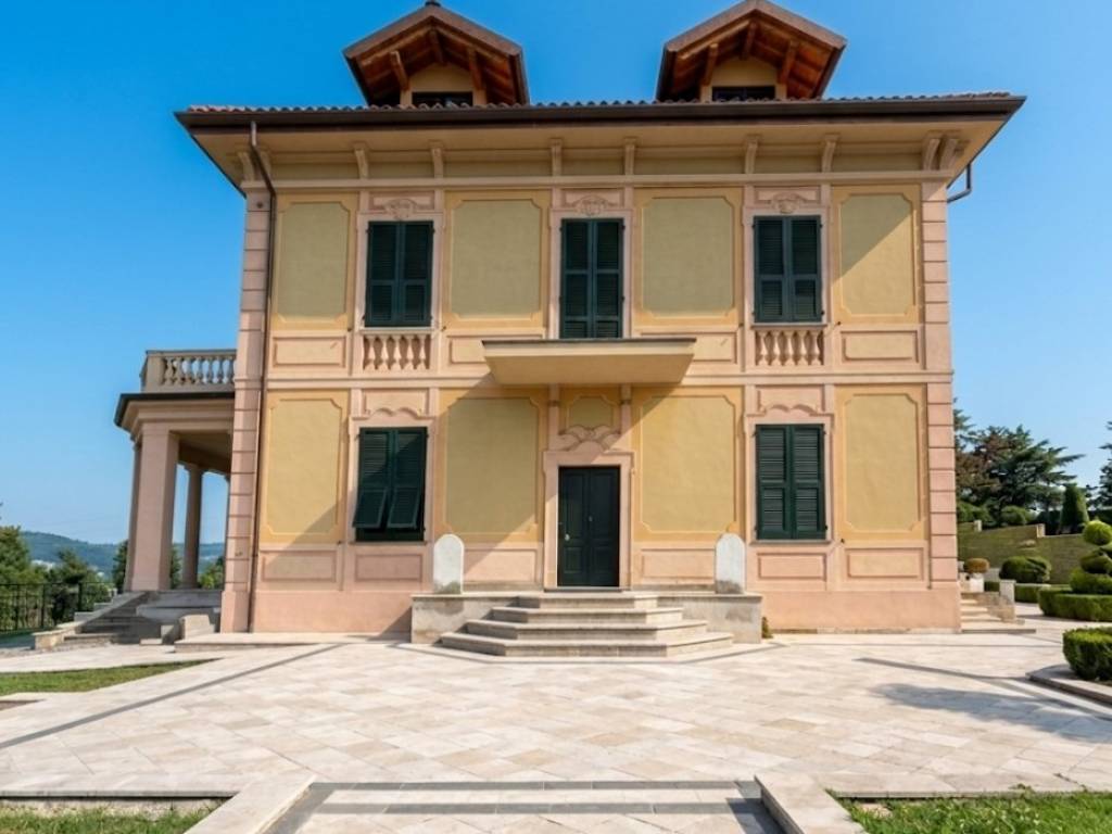 casa indipendente in vendita a Serra Riccò in zona San Cipriano