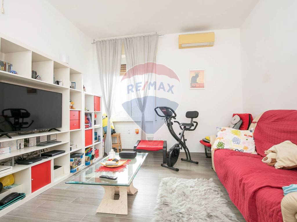 appartamento in vendita a Serra Riccò in zona San Cipriano