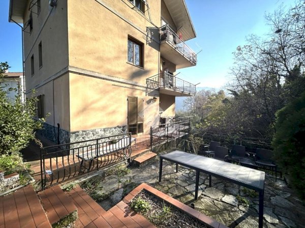 appartamento in vendita a Serra Riccò in zona San Cipriano