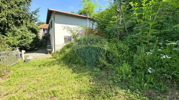 casa indipendente in vendita a Serra Riccò in zona San Cipriano