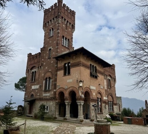 casa indipendente in vendita a Serra Riccò in zona Serra