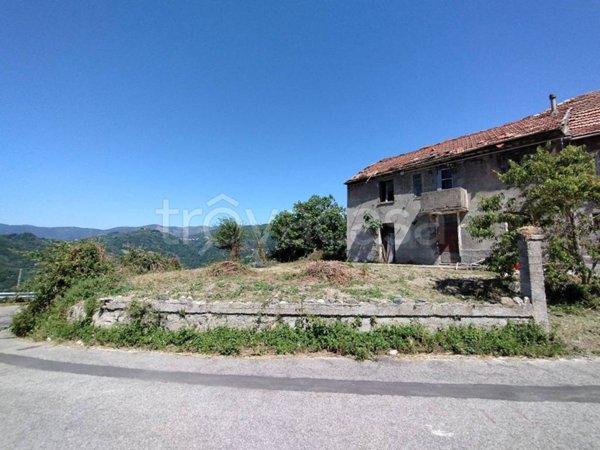 casa indipendente in vendita a Serra Riccò