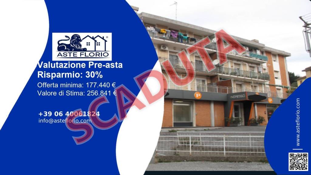 negozio in vendita a Serra Riccò in zona Serra