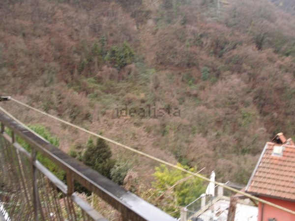 casa indipendente in vendita a Serra Riccò in zona Serra