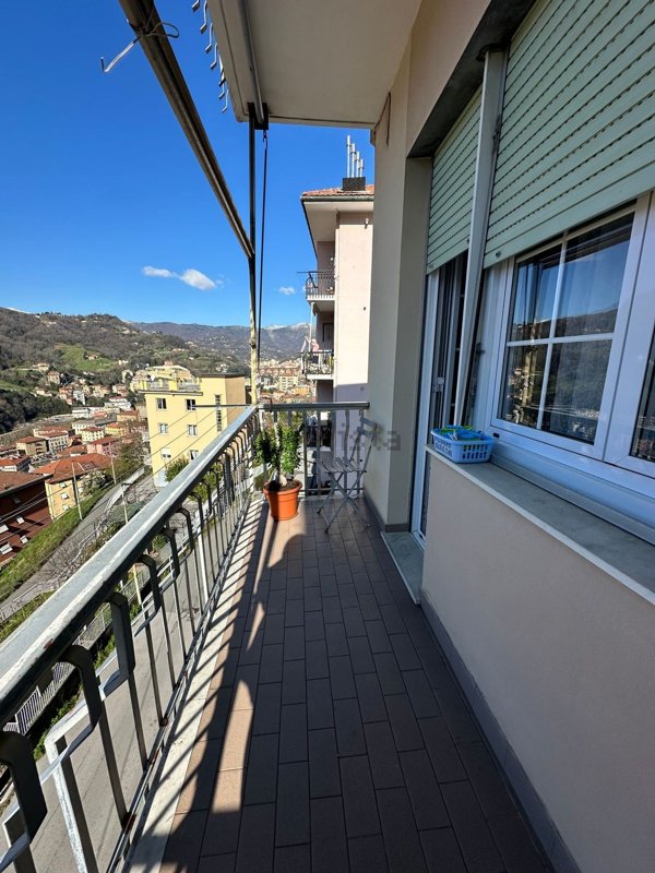 appartamento in vendita a Serra Riccò in zona Serra