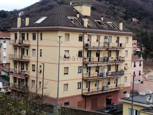appartamento in vendita a Serra Riccò in zona Serra