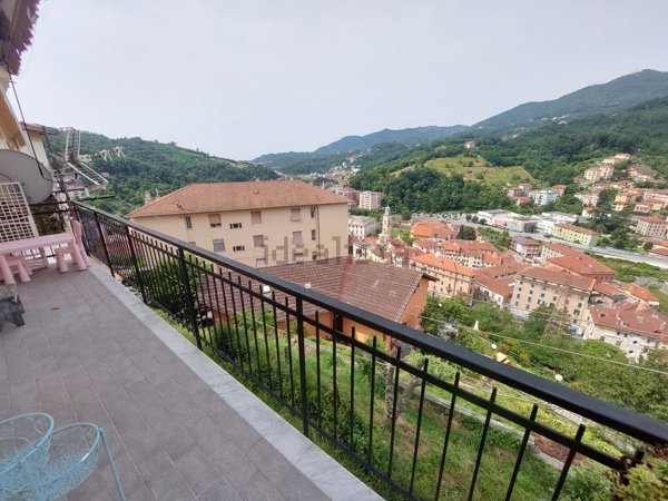 appartamento in vendita a Serra Riccò in zona Serra