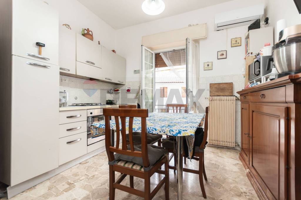 appartamento in vendita a Serra Riccò in zona Prelo