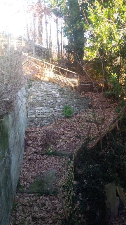 casa indipendente in vendita a Serra Riccò in zona Pedemonte