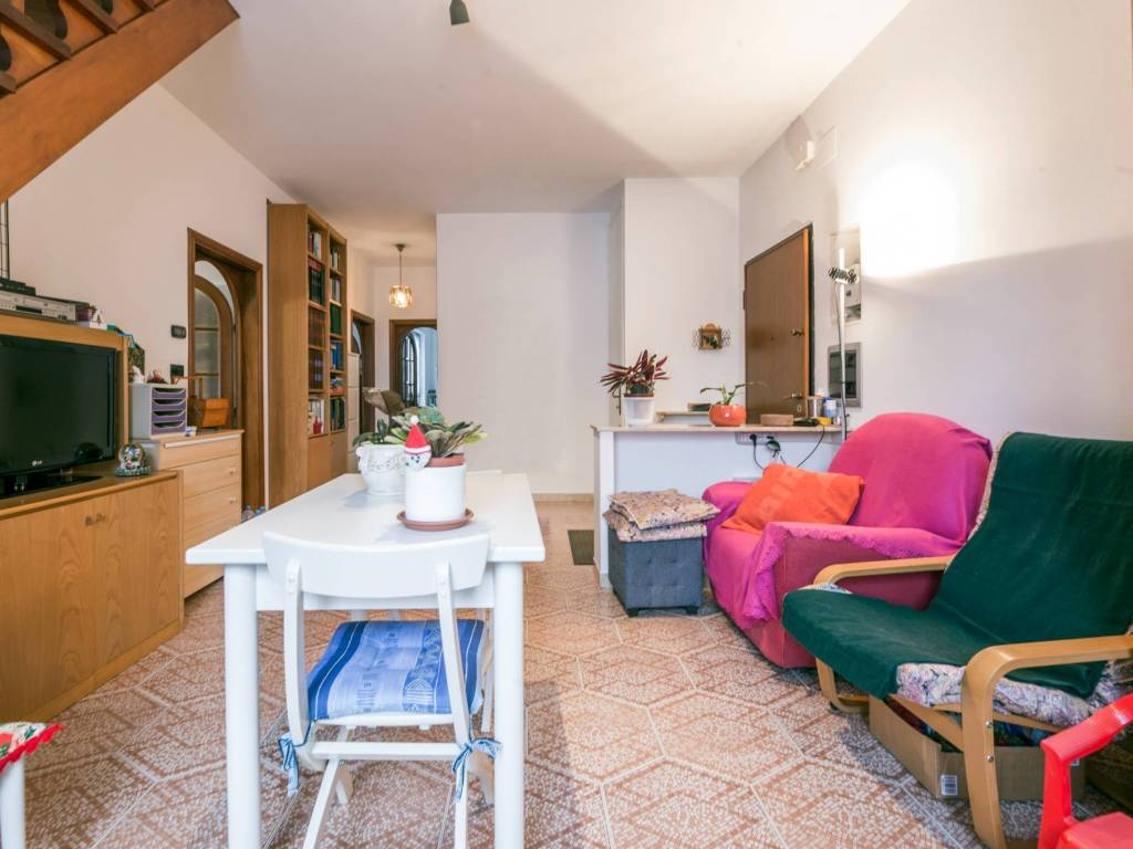 casa indipendente in vendita a Serra Riccò in zona Prelo