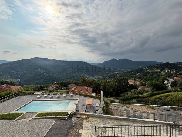 appartamento in vendita a Serra Riccò in zona San Cipriano