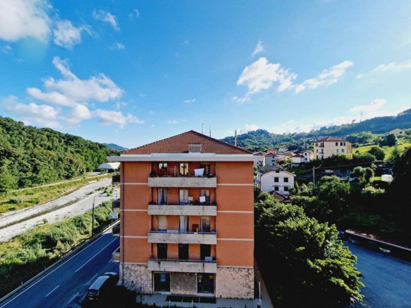 appartamento in vendita a Serra Riccò in zona Pedemonte