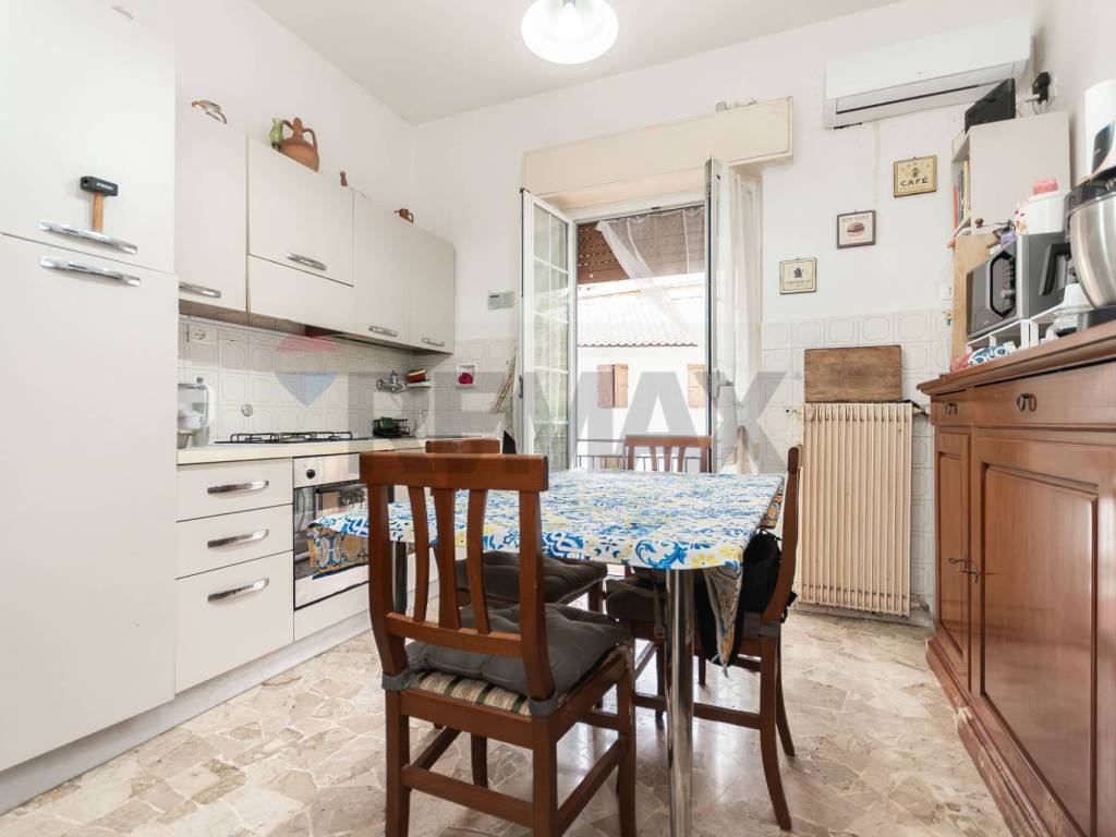 appartamento in vendita a Serra Riccò in zona Serra