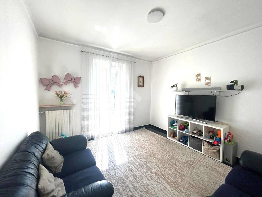 appartamento in vendita a Serra Riccò in zona Pedemonte
