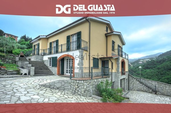 casa indipendente in vendita a Serra Riccò in zona Serra