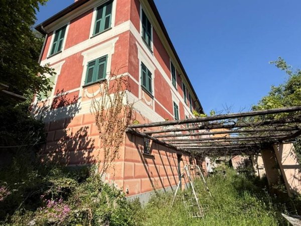 casa indipendente in vendita a Serra Riccò in zona Pedemonte