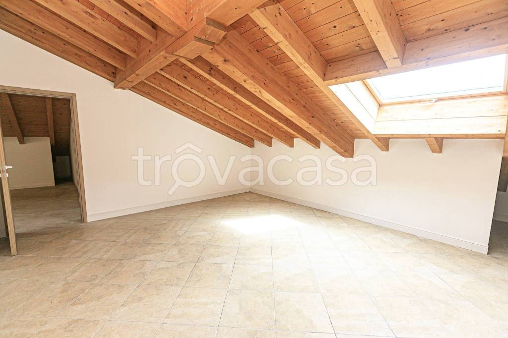 appartamento in vendita a Serra Riccò in zona Pedemonte