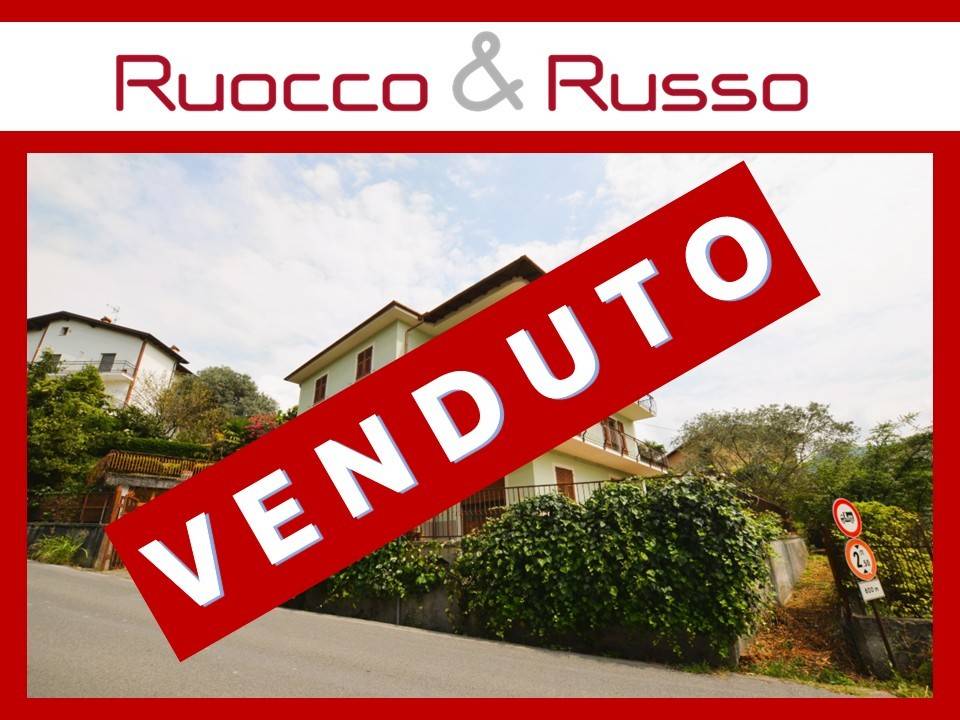 casa indipendente in vendita a Serra Riccò in zona Pedemonte