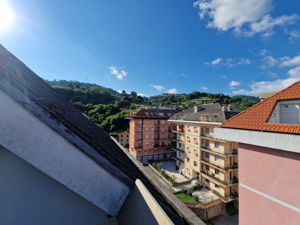 appartamento in vendita a Serra Riccò in zona Serra
