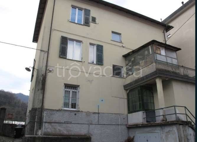 appartamento in vendita a Serra Riccò in zona Pedemonte