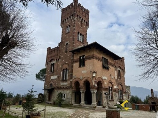 villa in vendita a Serra Riccò in zona Pedemonte