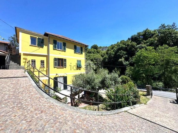 appartamento in vendita a Serra Riccò in zona Pedemonte