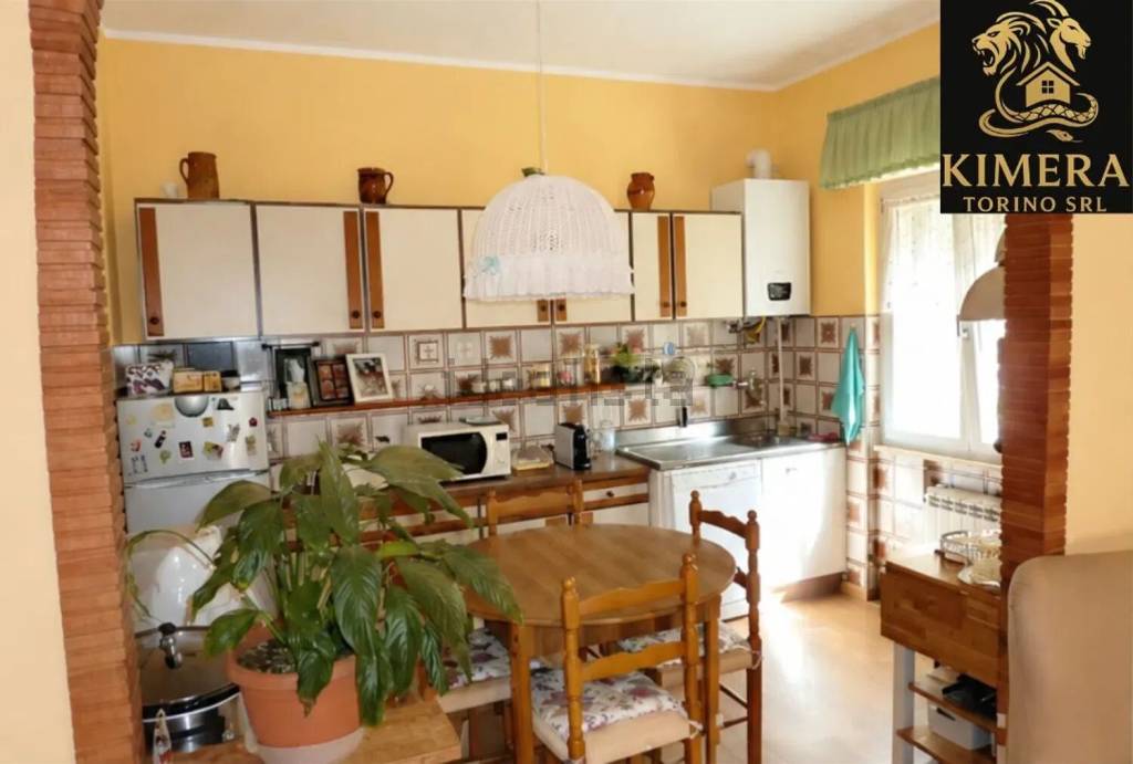 appartamento in vendita a Serra Riccò in zona Pedemonte