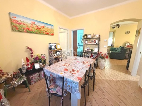 appartamento in vendita a Serra Riccò in zona Serra