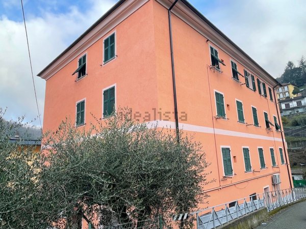 appartamento in vendita a Serra Riccò in zona Prelo
