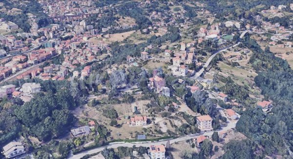 villa in vendita a Serra Riccò in zona San Cipriano