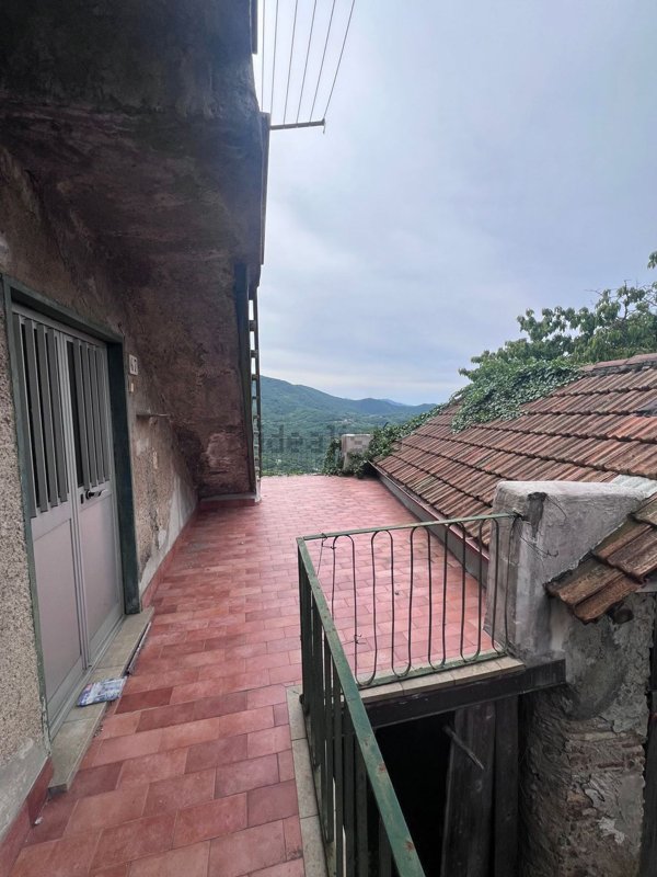 appartamento in vendita a Serra Riccò in zona Orero