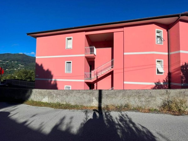appartamento in vendita a Serra Riccò in zona Pedemonte