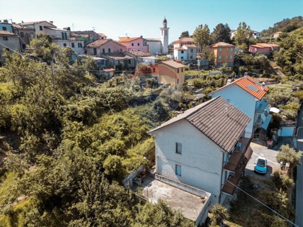 casa indipendente in vendita a Sestri Levante in zona Tassani