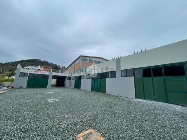 capannone in vendita a Sestri Levante