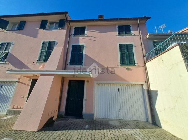 casa indipendente in vendita a Sestri Levante