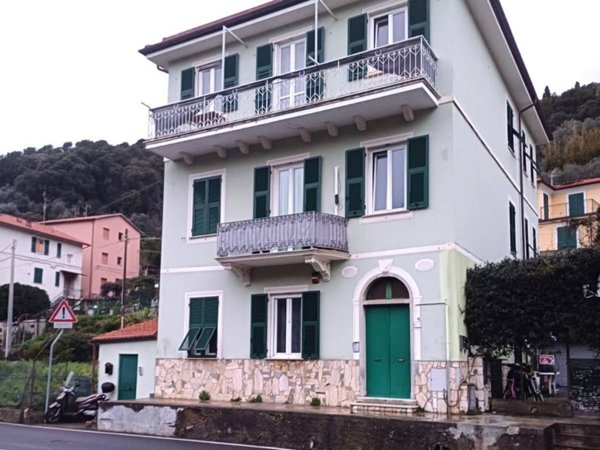 appartamento in vendita a Sestri Levante in zona Riva Trigoso