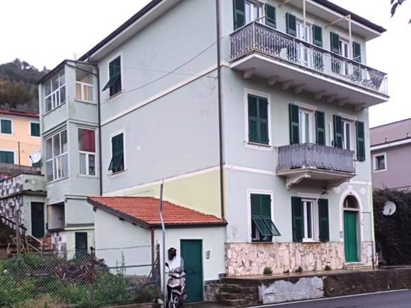 appartamento in vendita a Sestri Levante in zona Riva Trigoso
