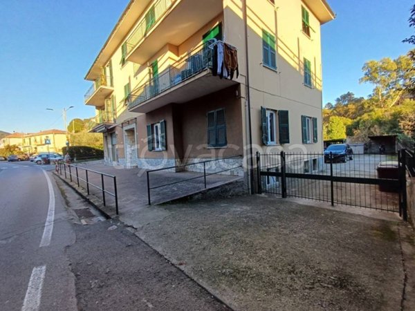 appartamento in vendita a Sestri Levante in zona Santa Vittoria di Libiola