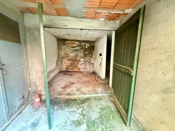 locale di sgombero in vendita a Sestri Levante