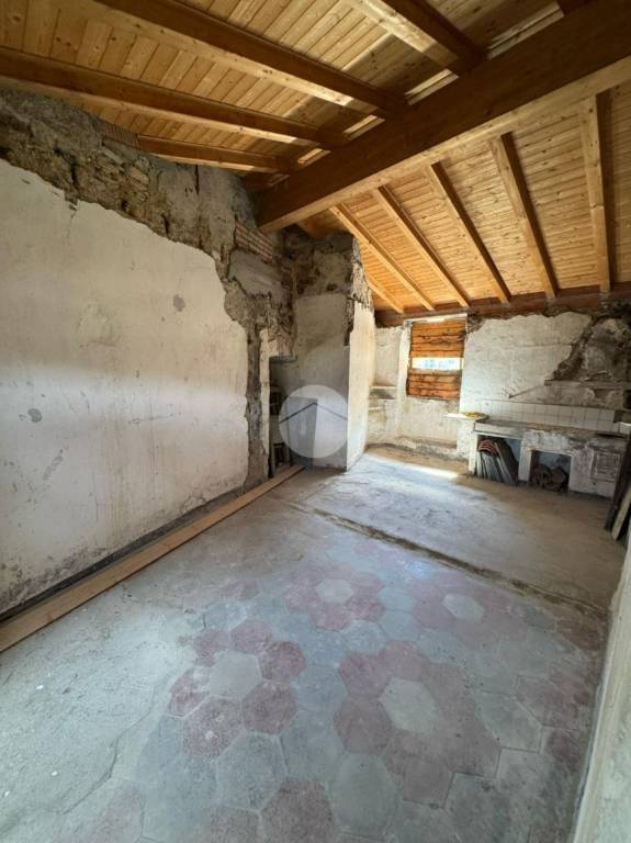 casa indipendente in vendita a Sestri Levante in zona Loto