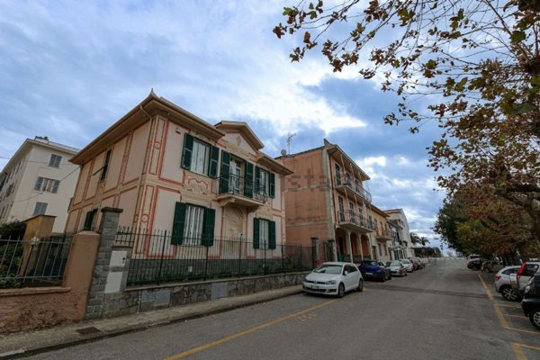 appartamento in vendita a Sestri Levante in zona Riva Trigoso