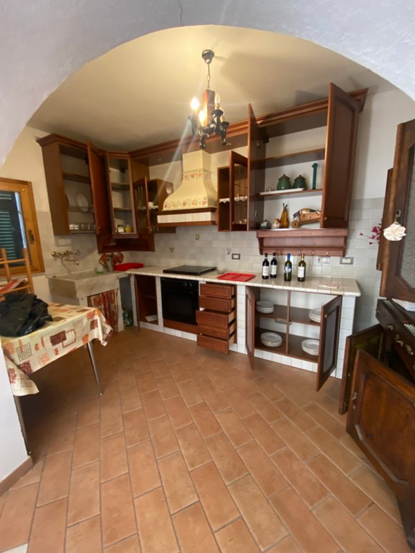casa indipendente in vendita a Sestri Levante in zona Villa Libiola